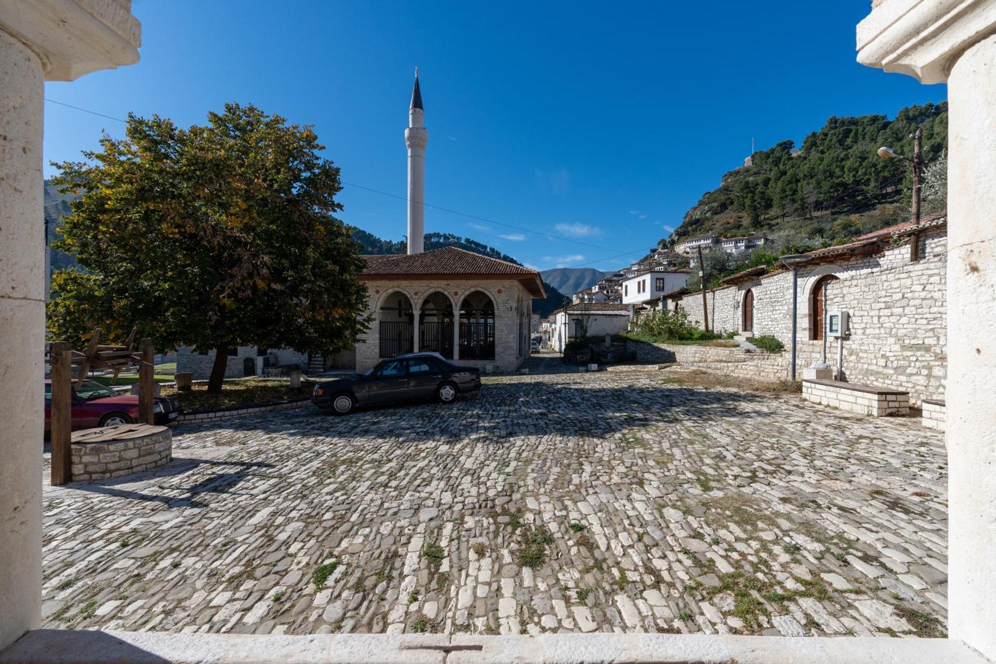 Era Villa Berat